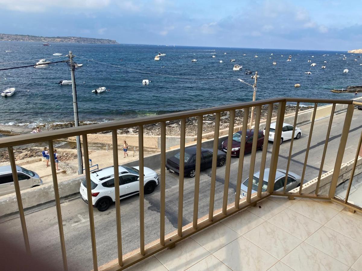 Sea Front Apartment At Mellieha Bay, Malta! エクステリア 写真