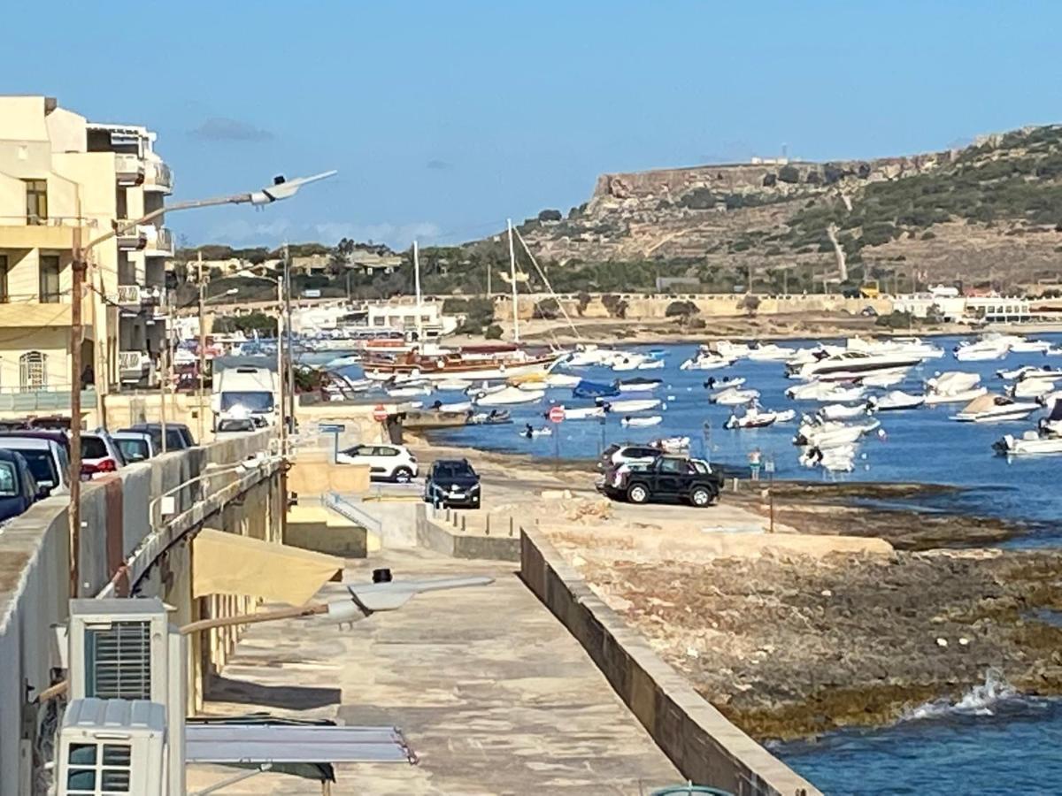 Sea Front Apartment At Mellieha Bay, Malta! エクステリア 写真