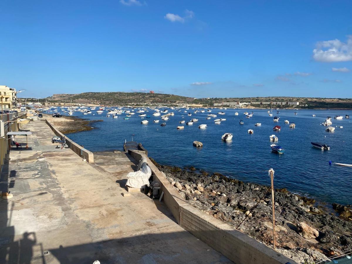 Sea Front Apartment At Mellieha Bay, Malta! エクステリア 写真